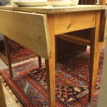 761 8532 DROP-LEAF TABLE